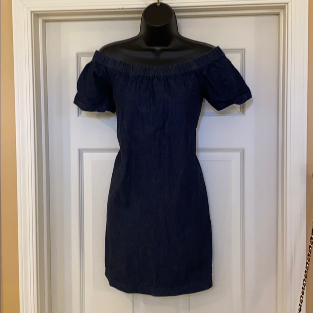 Denim Shirt Dress off the Shoulder Size Large 3 x 1